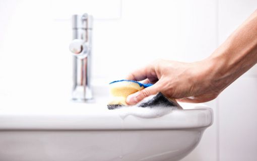 Tipps & Tricks - Heizung - Sanitär - Rheinfelden - Frick - Nordwestschweiz - Schweiz - Kundendienst - Service - Sanitär Anlagen - Badumbau - Barrierefreies und altersgerechtes Bad - Dusch-WC - Dusche - Toilette - Wasseraufbereitung - Haushaltgeräte - Badlüftung - Heizungsanlagen - Brennstoffe und Wärmequellen - Heizkesselauswechslung - Radiator- und Bodenheizungen - Fördergelder und Beratungen